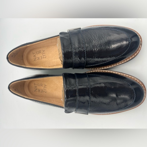 NATURALIZER Adline Navy/Black Patent Leather Loafer Women’s Size 8M NEW WITH BOX - Picture 12 of 15